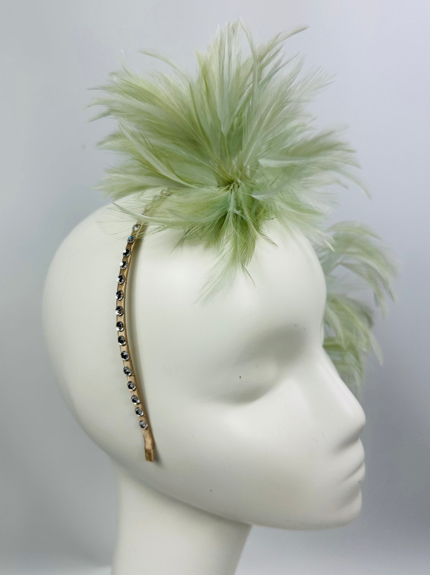 EMERY Feather Headpiece Hat