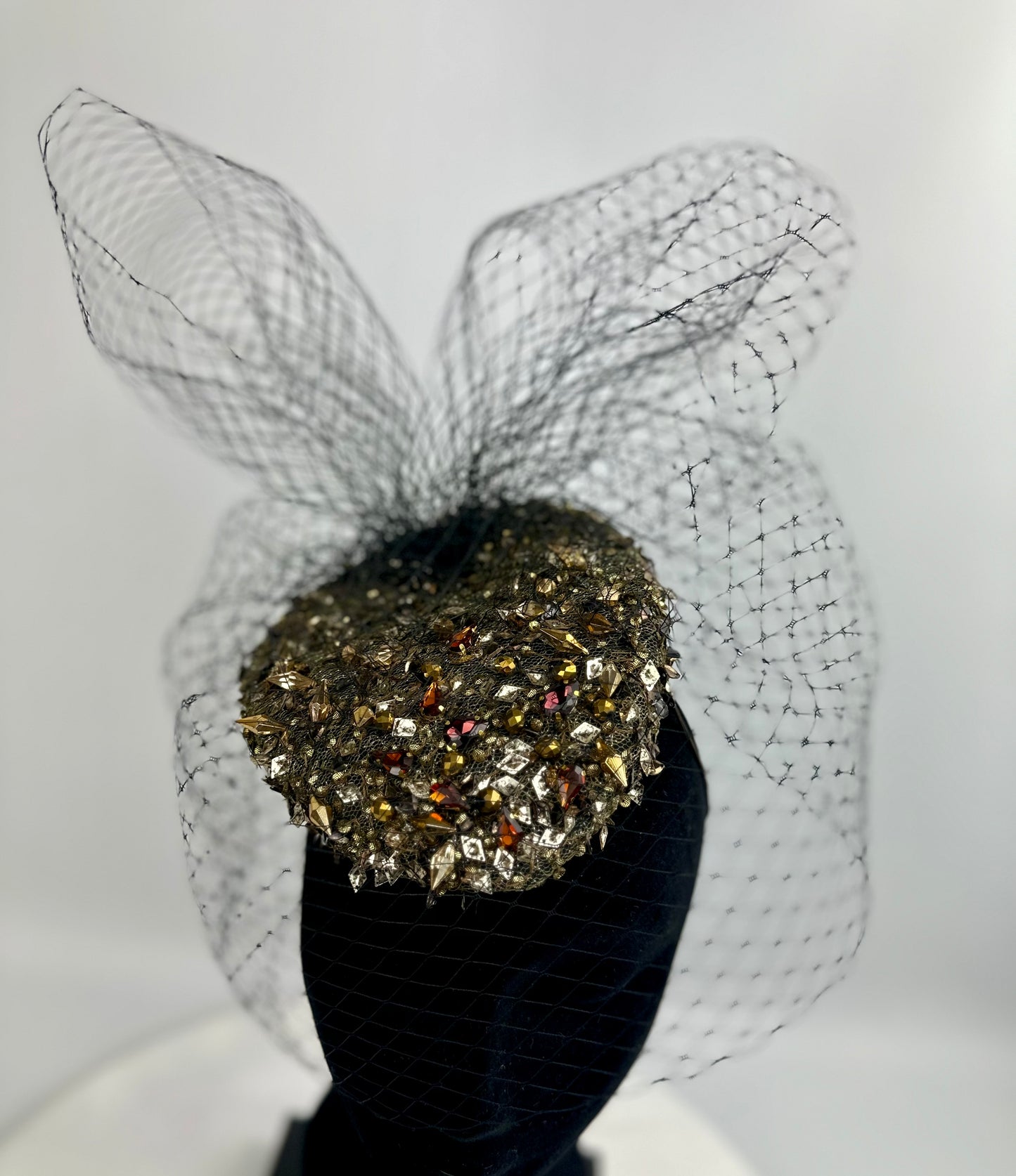 ZARIAH Beaded Percher