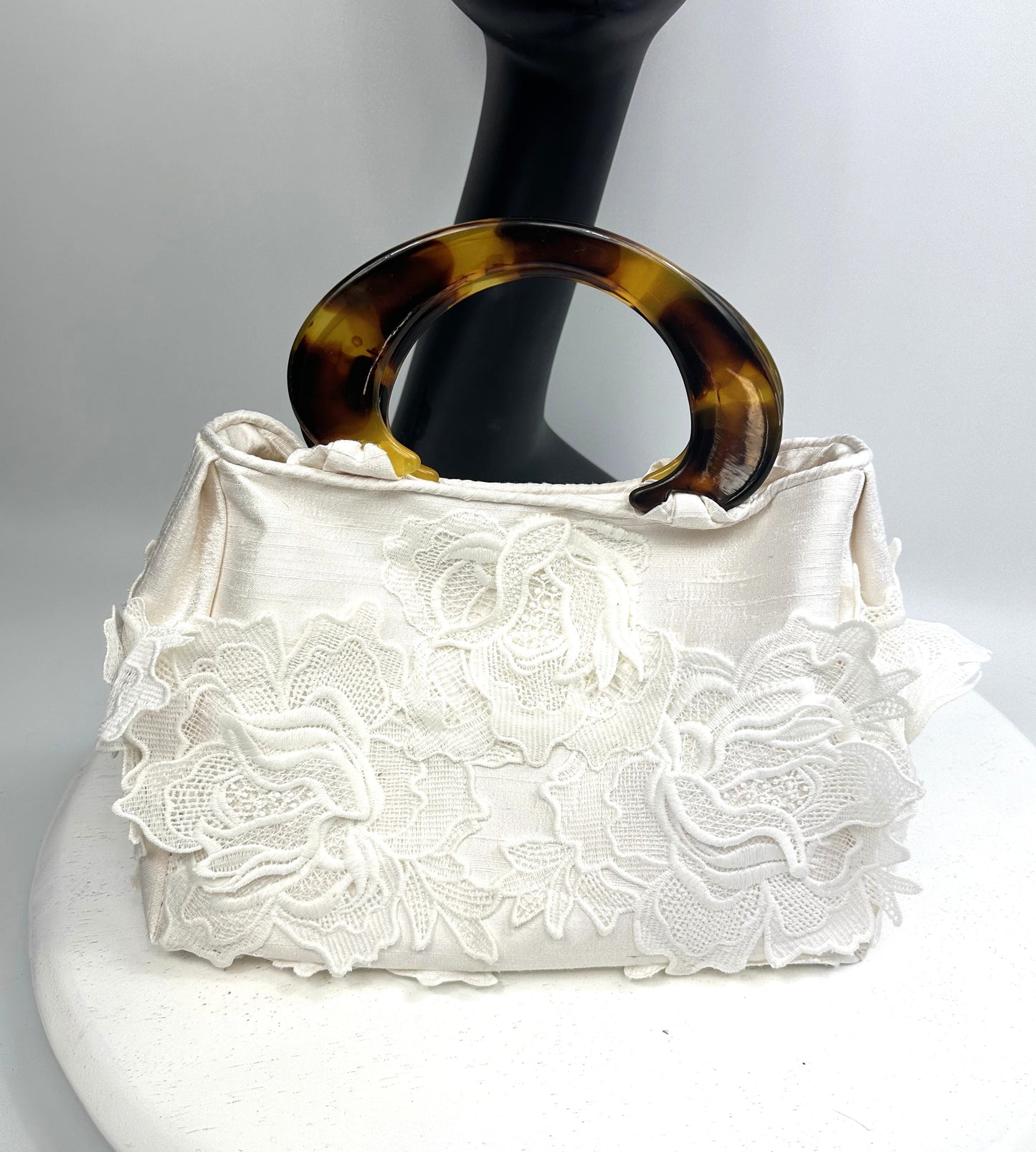 LIBBY White Silk Handbag