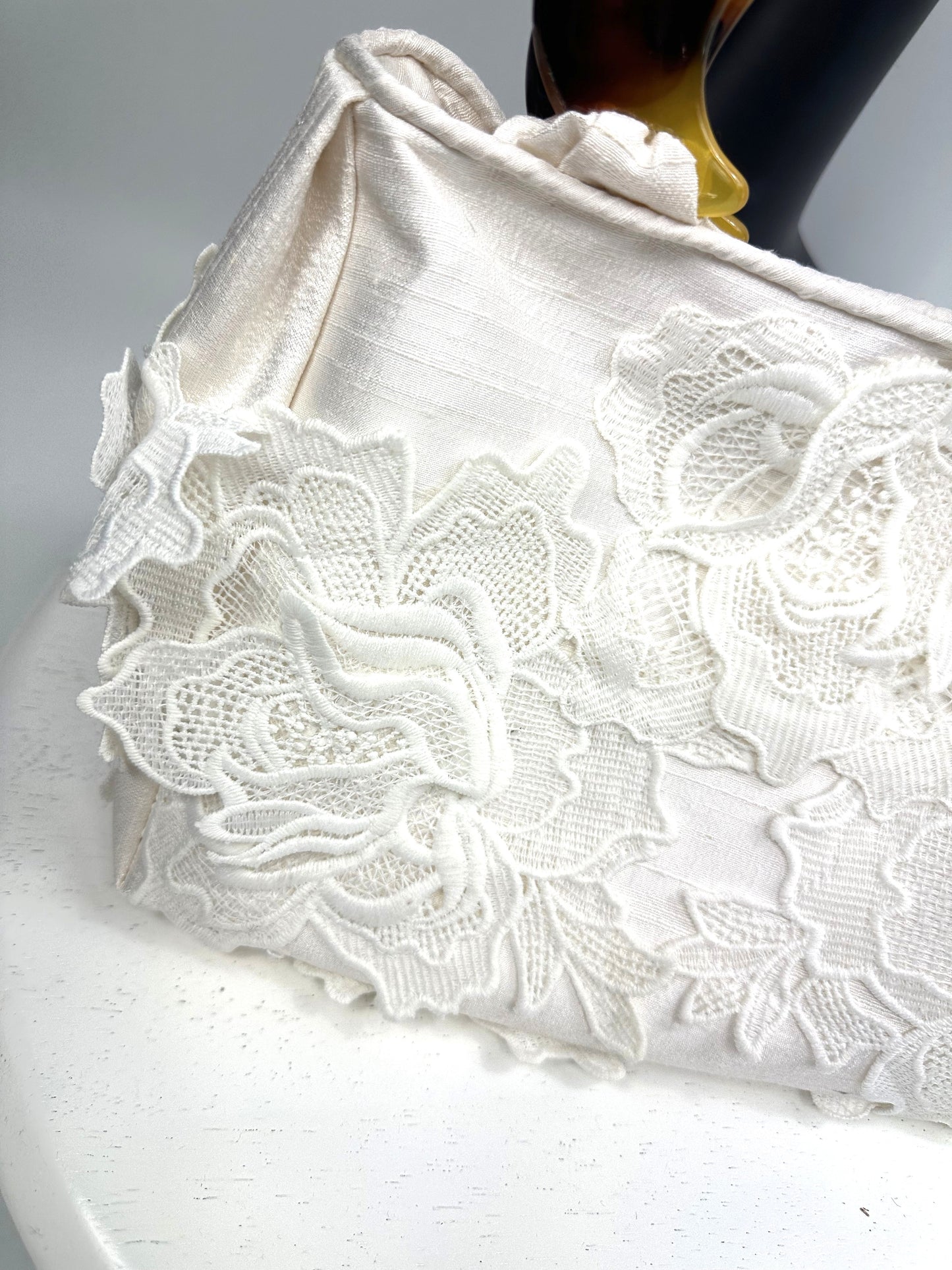 LIBBY White Silk Handbag