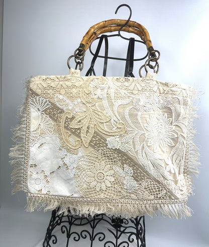 MINNIE Large Cream Tote Bag