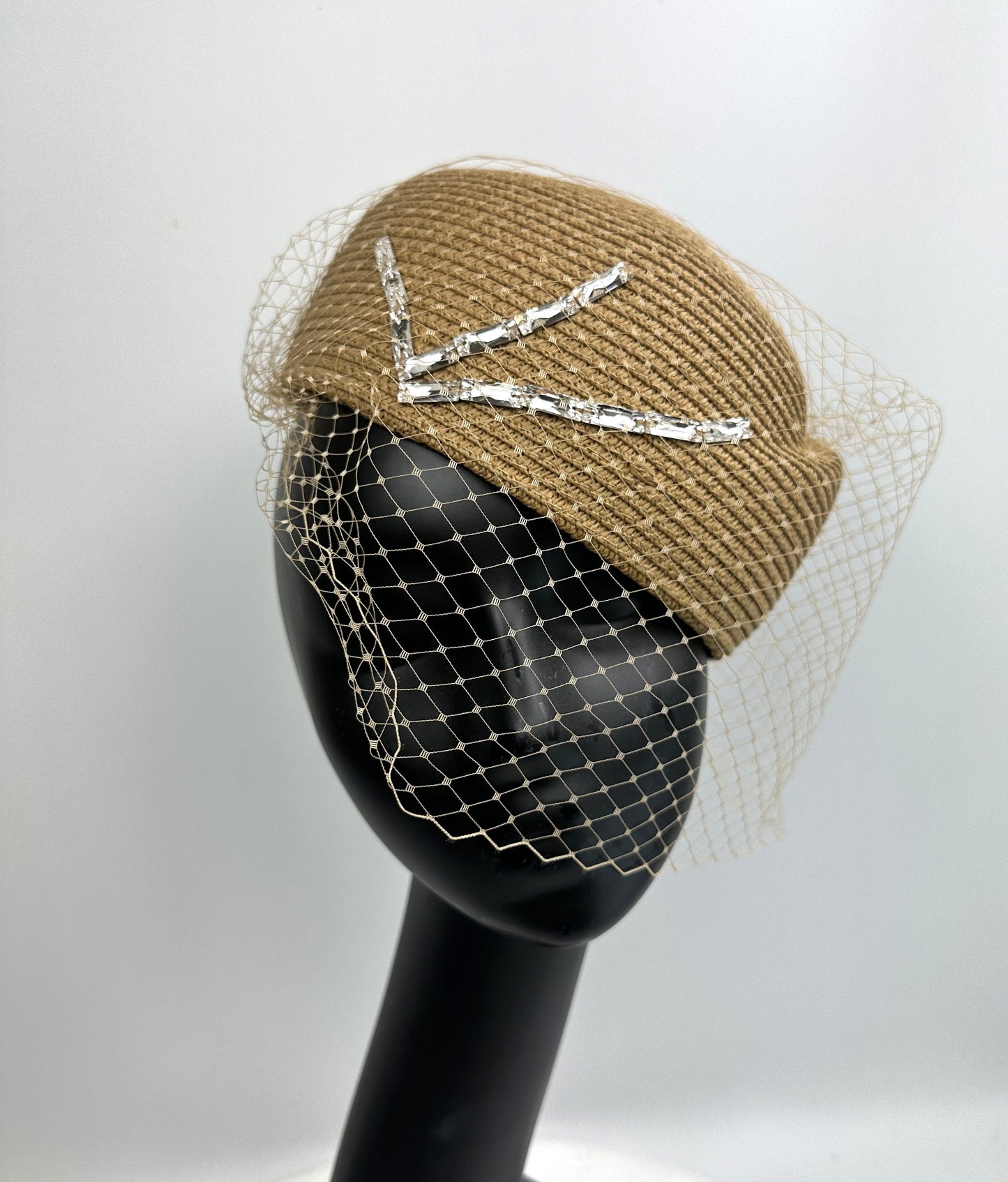 LORETTA Straw Pillbox Hat