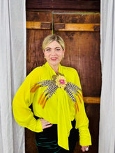 Load image into Gallery viewer, KHALESSI Leather Flower Brooch
