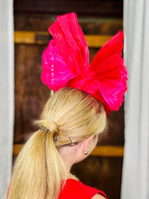 Load image into Gallery viewer, LYNDSAY Silk Abaca Hat
