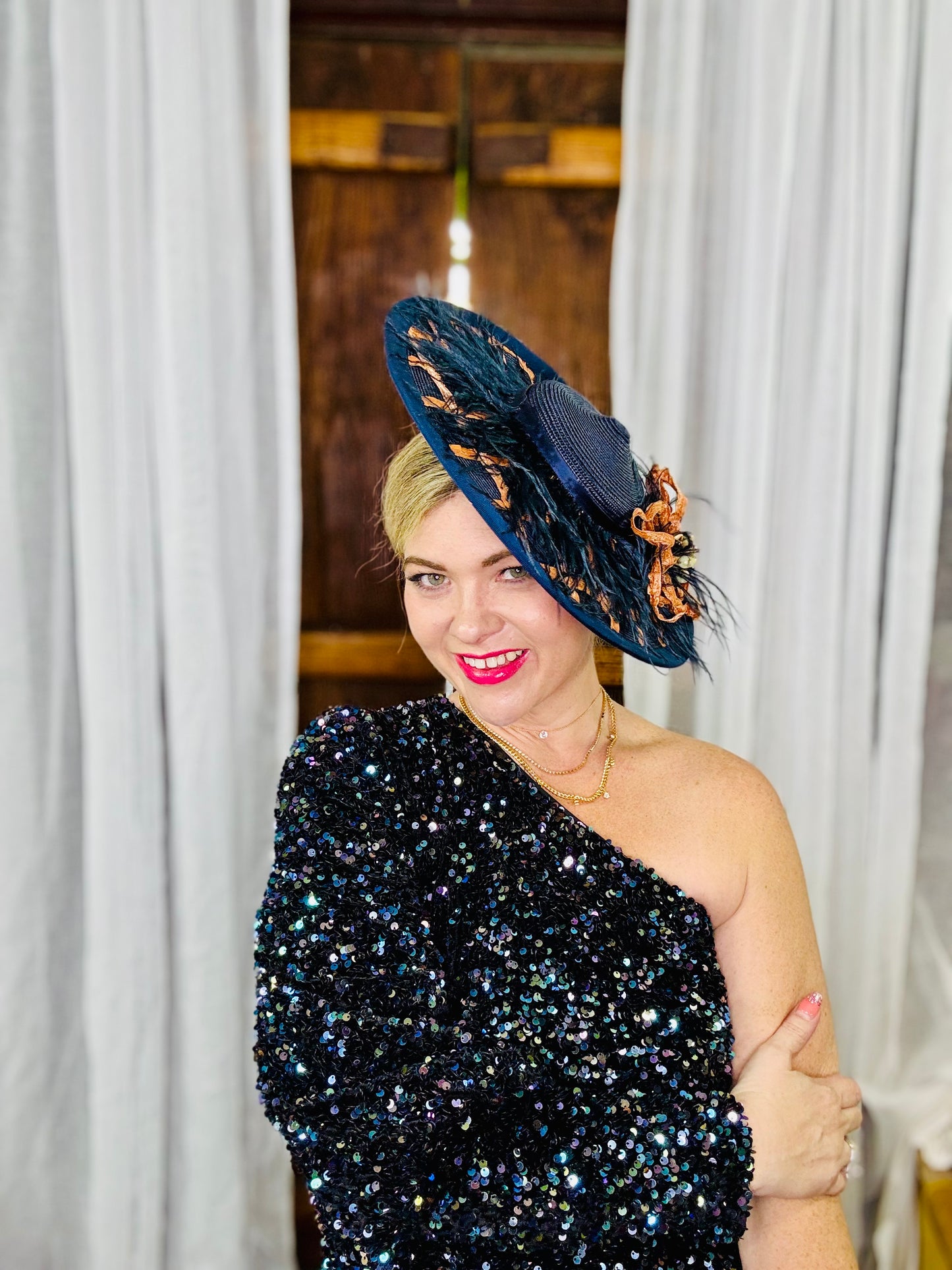 LAURA Hat Fascinator