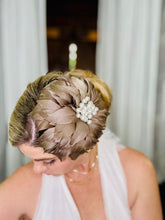 Load image into Gallery viewer, GENEVIVE Feather Flower Hat
