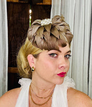 Load image into Gallery viewer, GENEVIVE Feather Flower Hat

