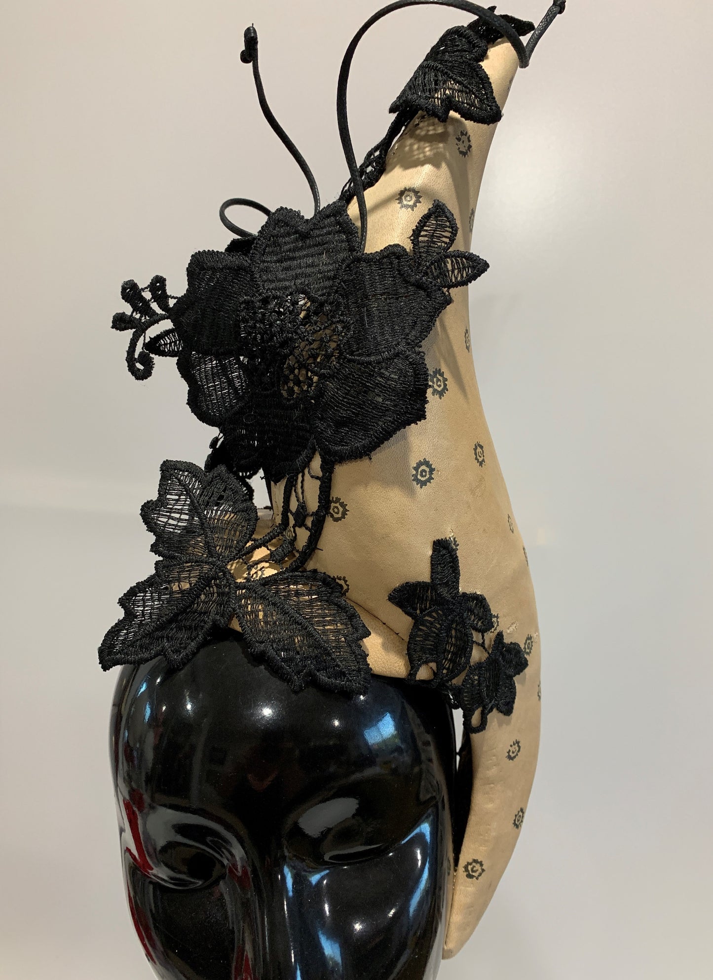 IRIS Sculptural Leather Headpiece Fascinator Race Hat Black Lace