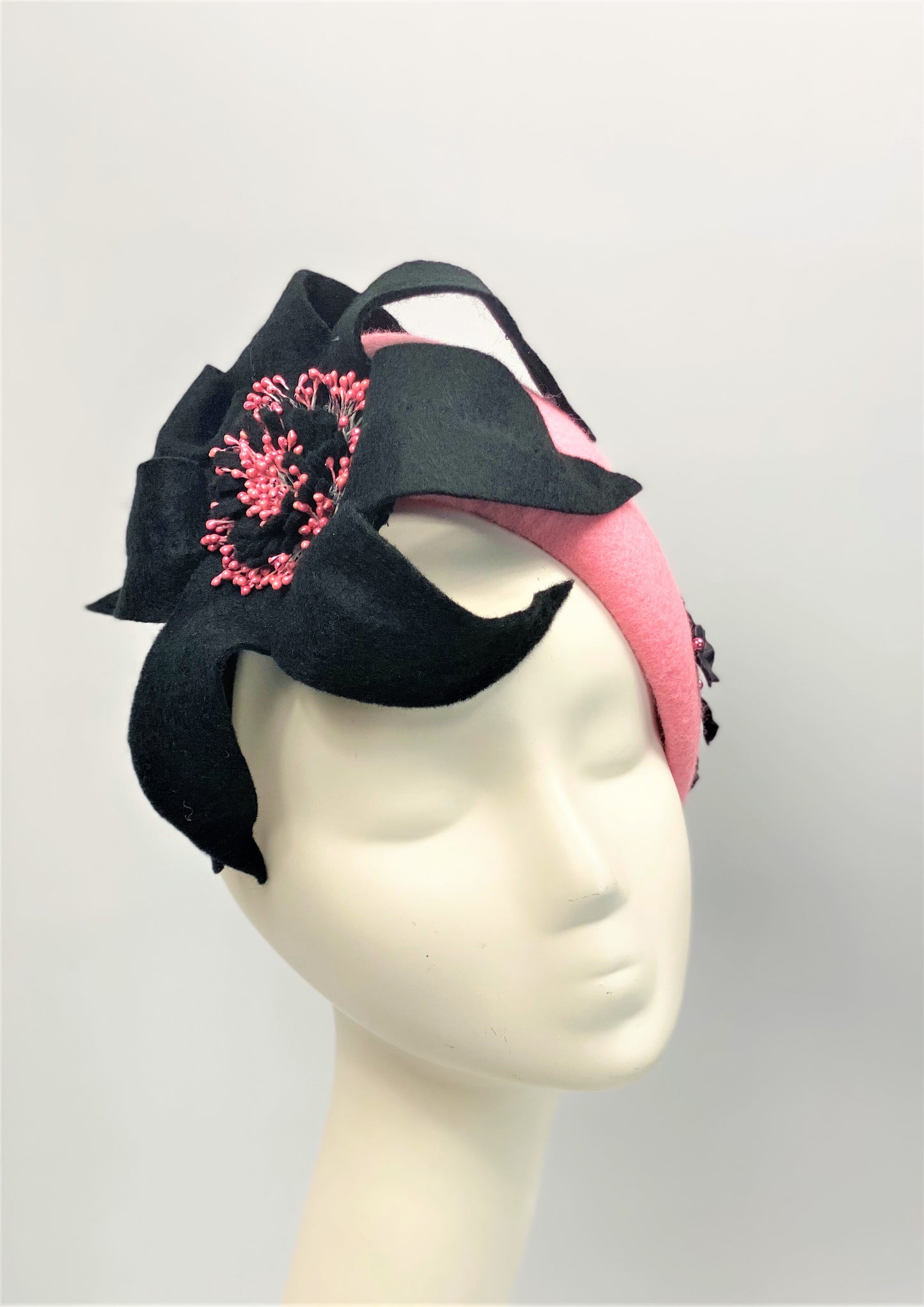PHYLISS Pink Felt Race Day Hat Fascinator