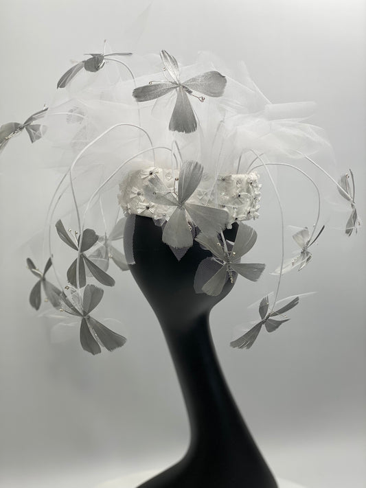 LEDA White Tulle Bridal Headpiece  Race Hat