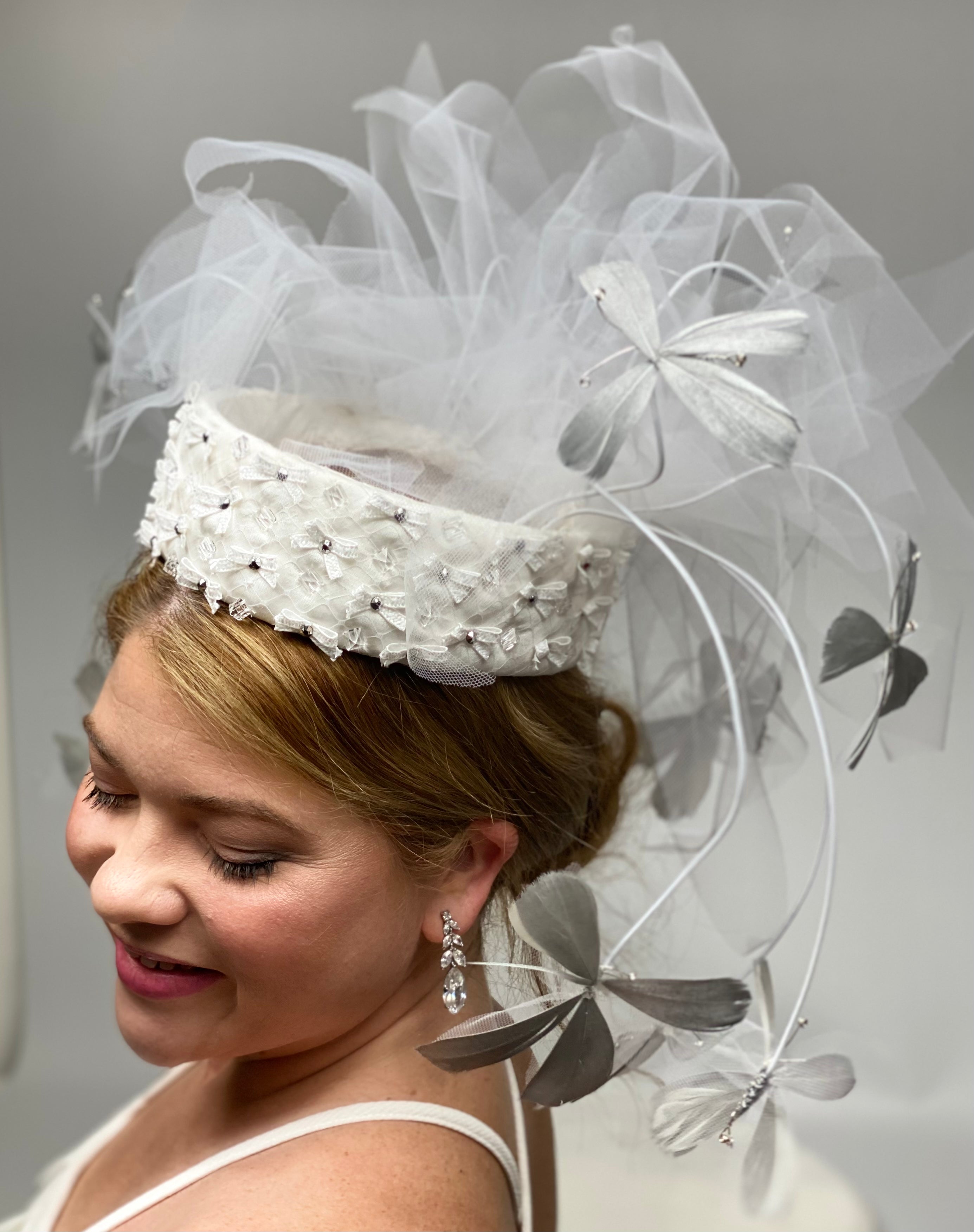 LEDA White Tulle Bridal Headpiece Fascinator Race Hat