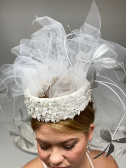 LEDA White Tulle Bridal Headpiece  Race Hat