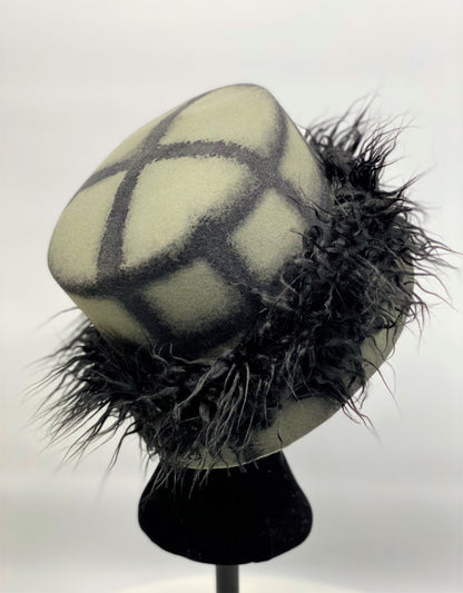 HUNTER Felt Cloche Hat Grey and Black Fur Trim